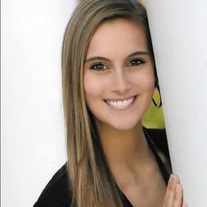 Meet your Posher, Lynsey